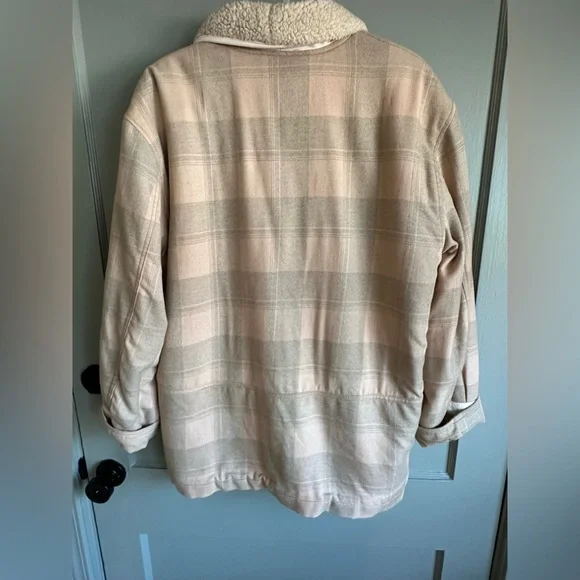 We The Free By Free People Woodlands Plaid Sherpa Jacket Beige - Picture 6 of 12